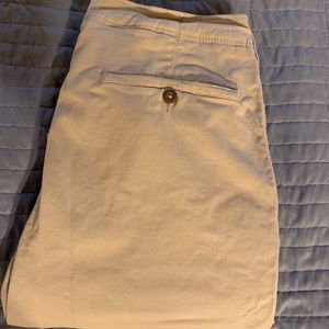 American Eagle chino
